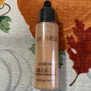 Luminess silk foundation shade 040.